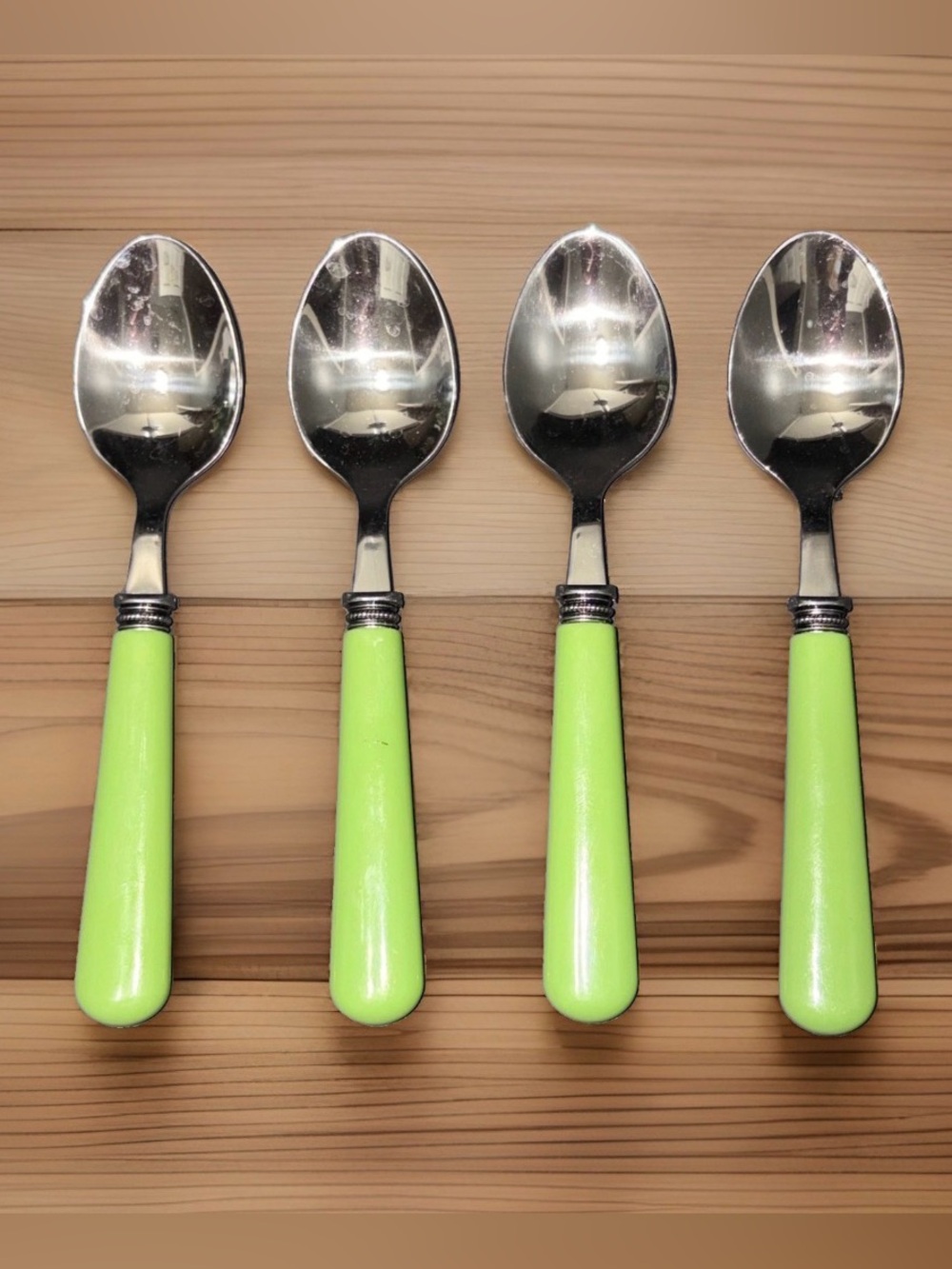 Set/4 Stainless Steel Teaspoons Light Green Resin Handle Silver Bolster 6.25in